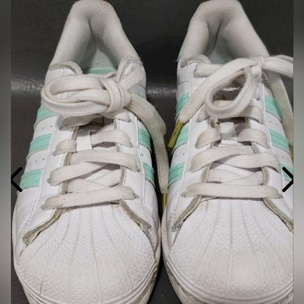 Women's Adidas Superstar Shoes Size 5 White & Mint